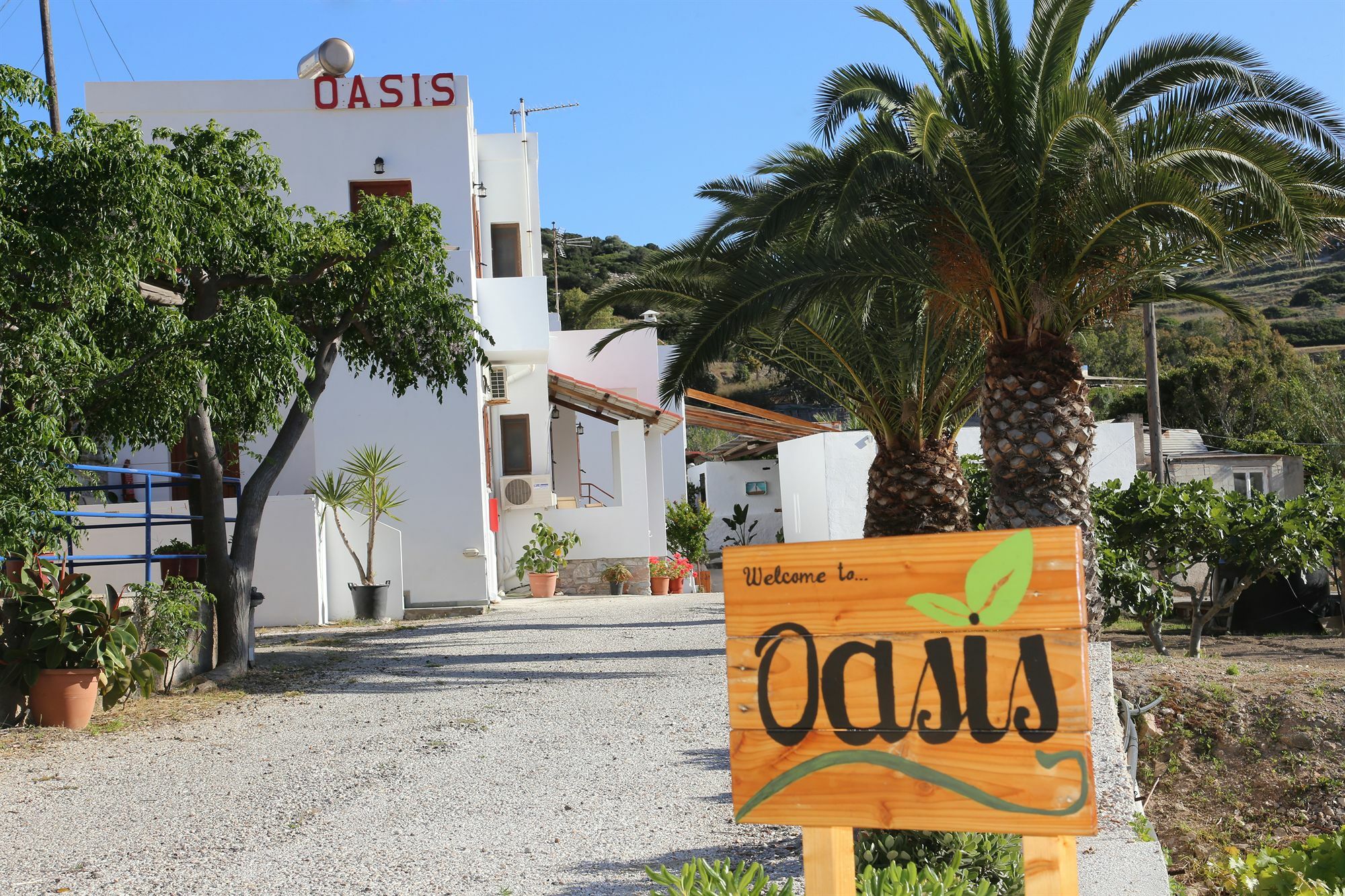 Oasis Rooms & Studios In Galissas Exterior photo